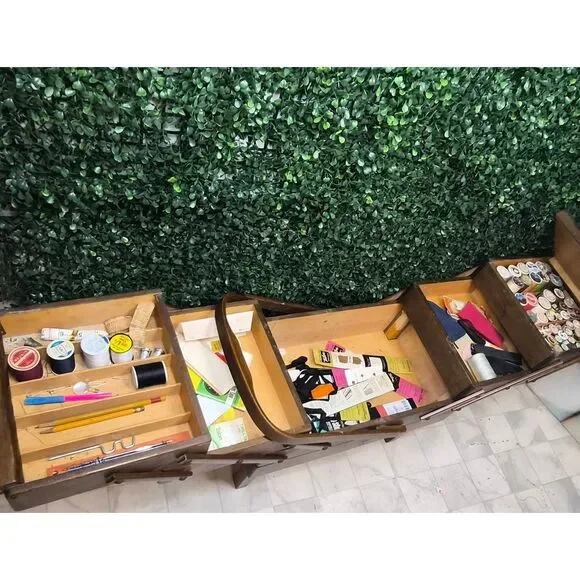 Strommen Bruk Hamer accordian sewing box - Picture 3 of 7